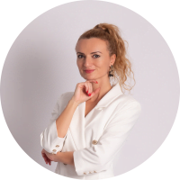 Вера Моллова